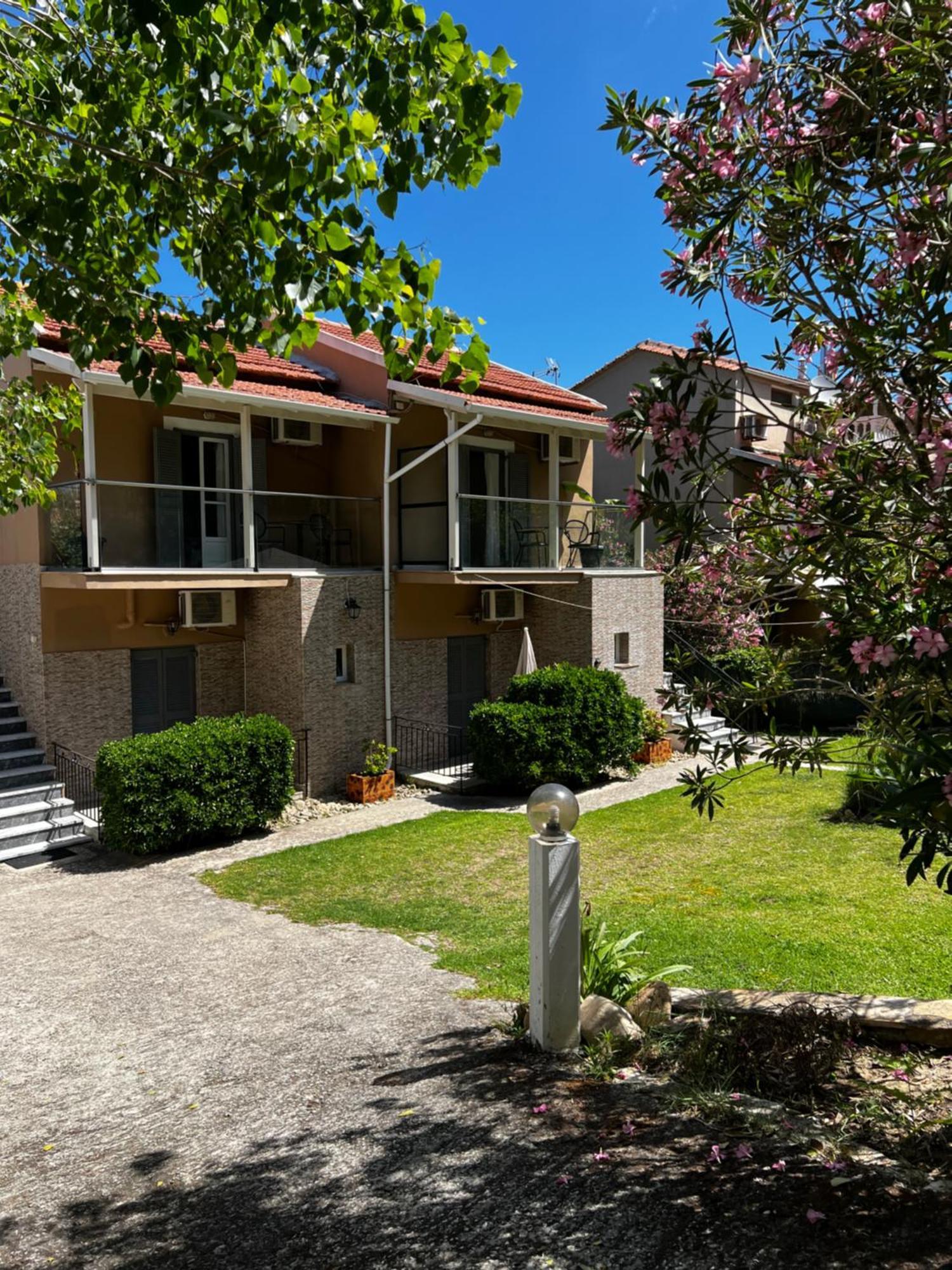 Armonia Apartments & Studios Perivólion Екстериор снимка