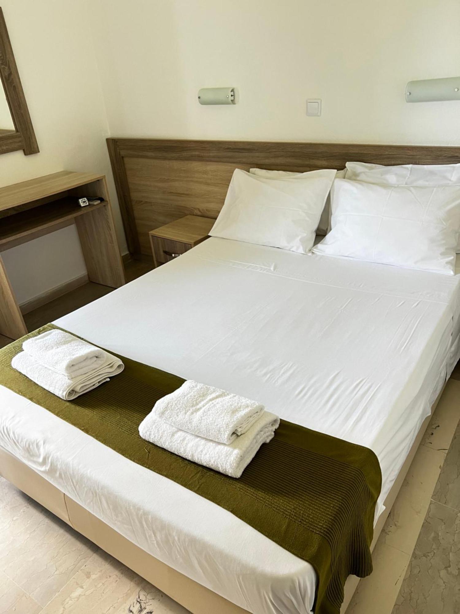 Armonia Apartments & Studios Perivólion Екстериор снимка