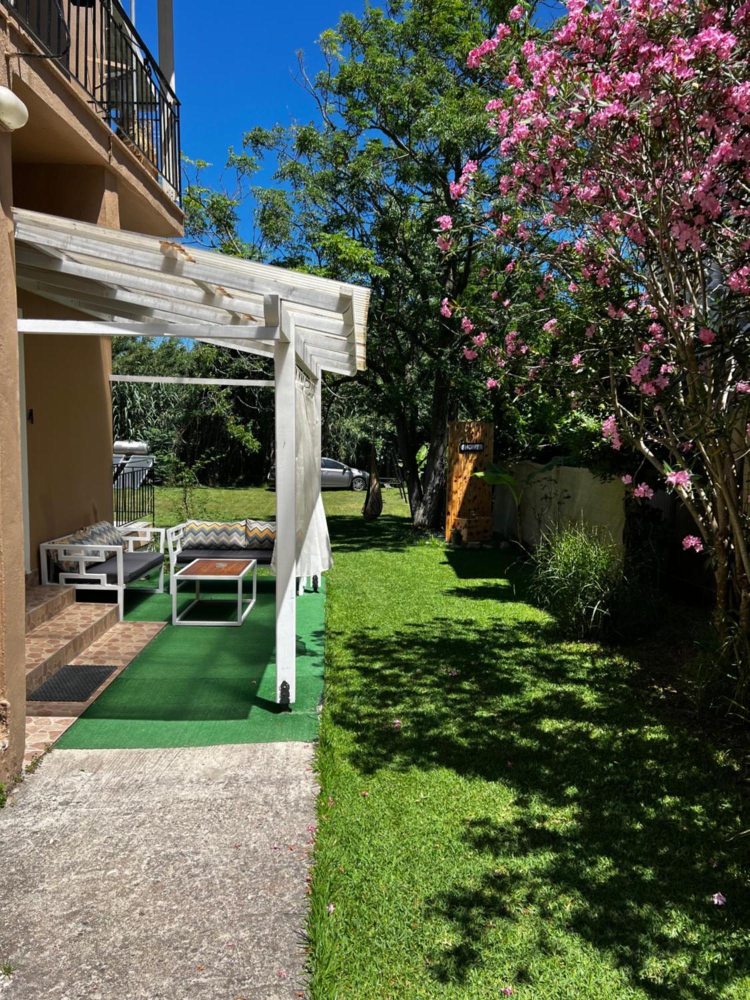 Armonia Apartments & Studios Perivólion Екстериор снимка